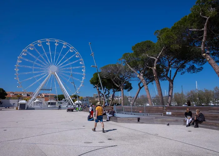 Mara Old Town - Happy * Antibes